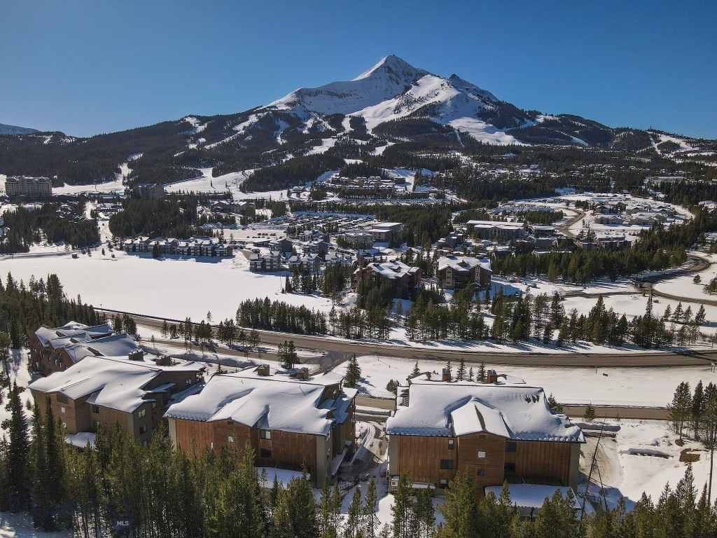 Mountain Lake Condos - Residential