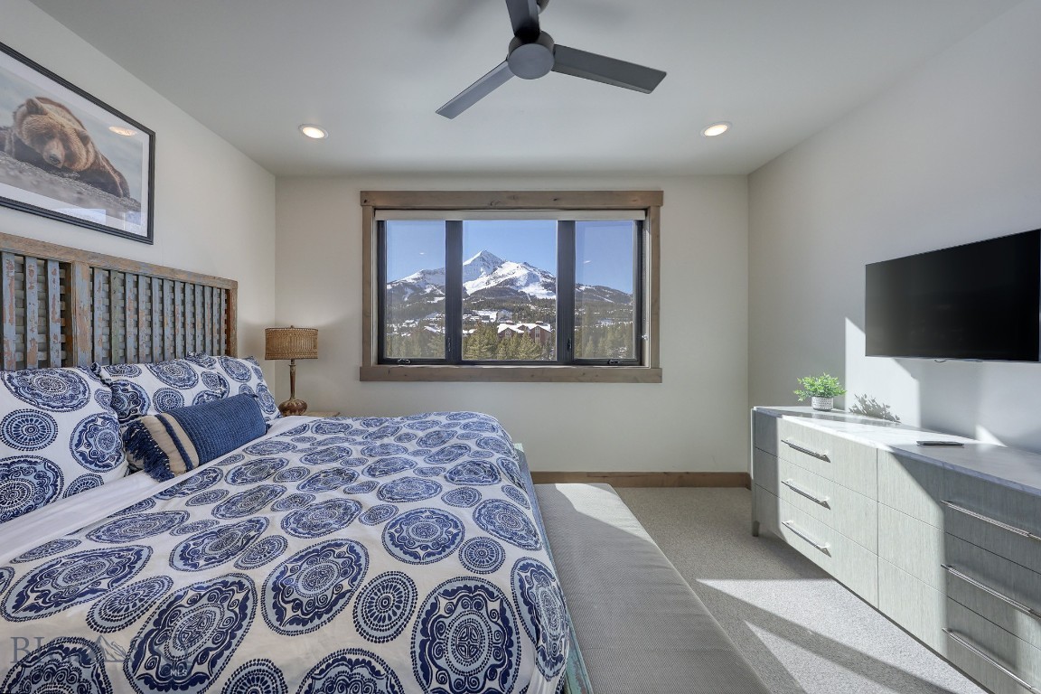 Mountain Lake Condos - Residential