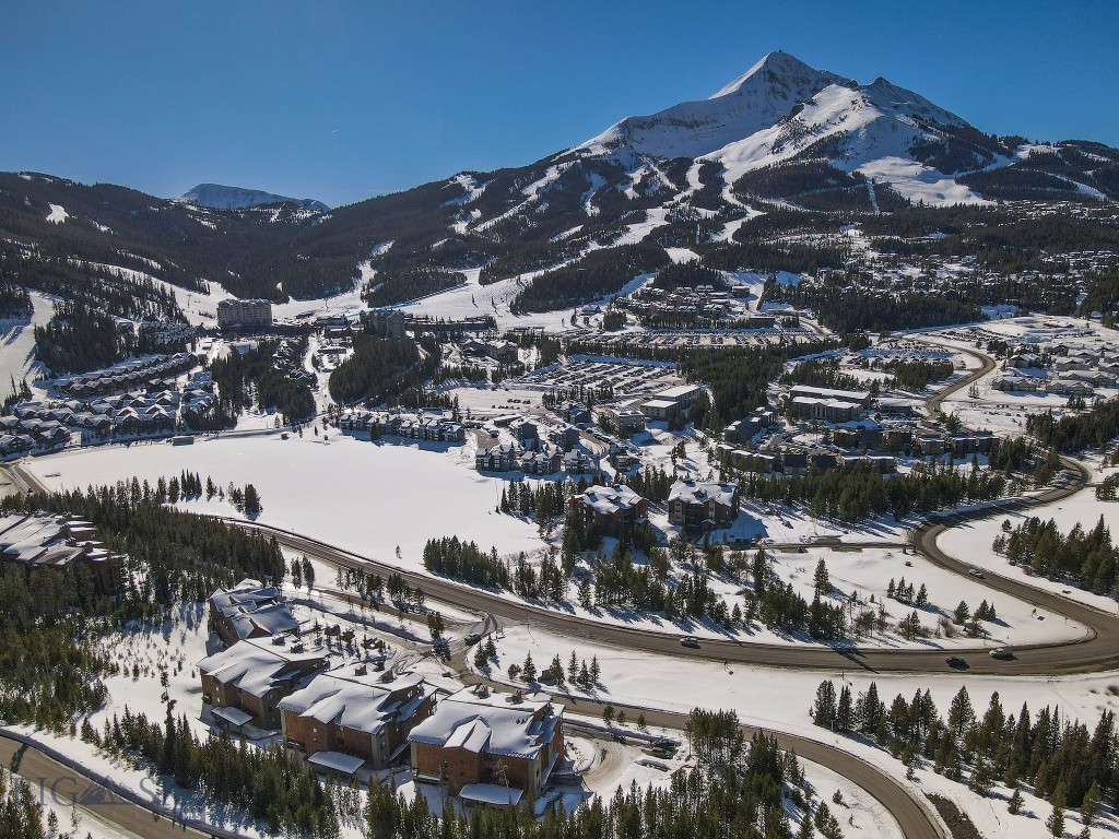 Mountain Lake Condos - Residential