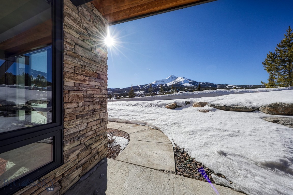 Mountain Lake Condos - Residential