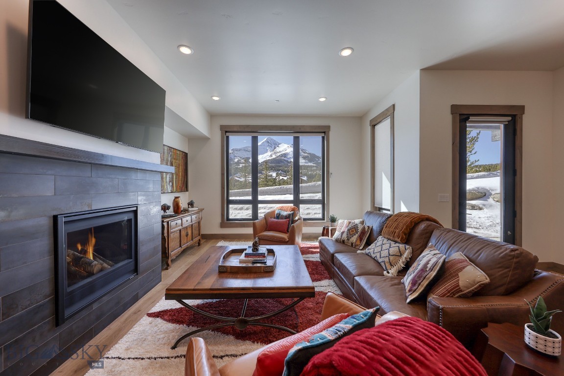 Mountain Lake Condos - Residential