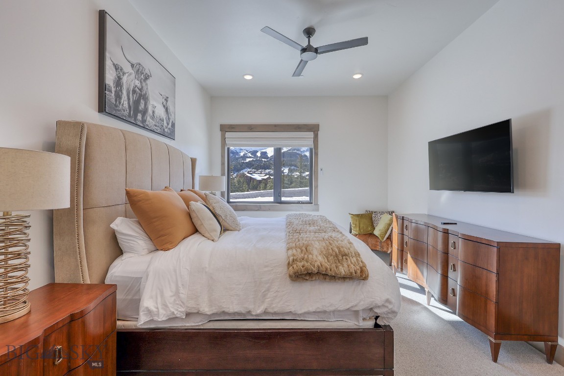 Mountain Lake Condos - Residential