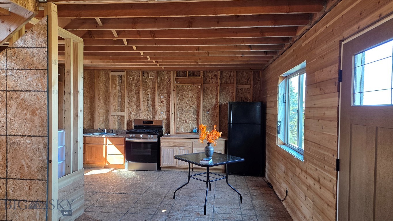 Ponderosa Pines - Residential