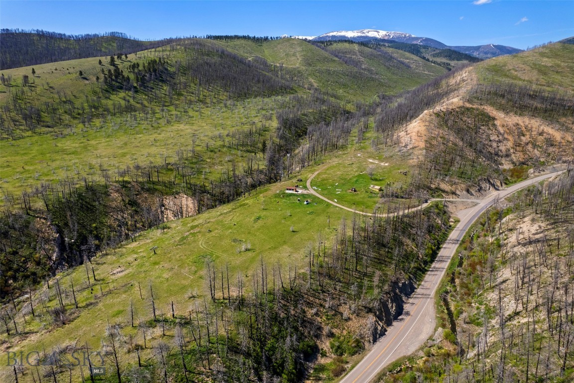 2010 US Highway 12 E