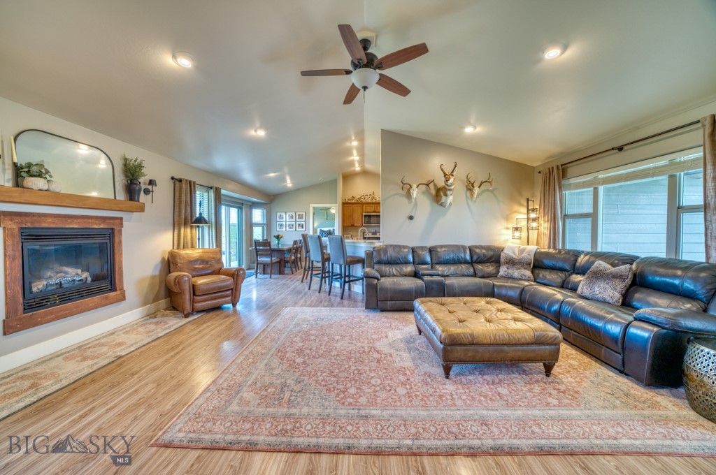 28 Cherokee Trail