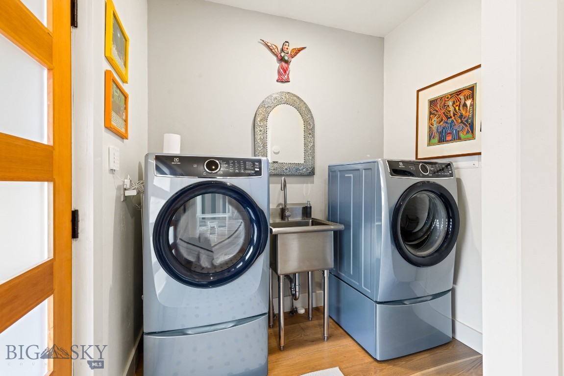 Walton Homestead - Residential