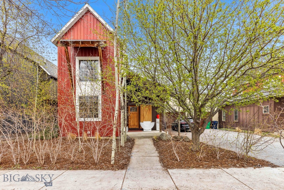 Walton Homestead - Residential