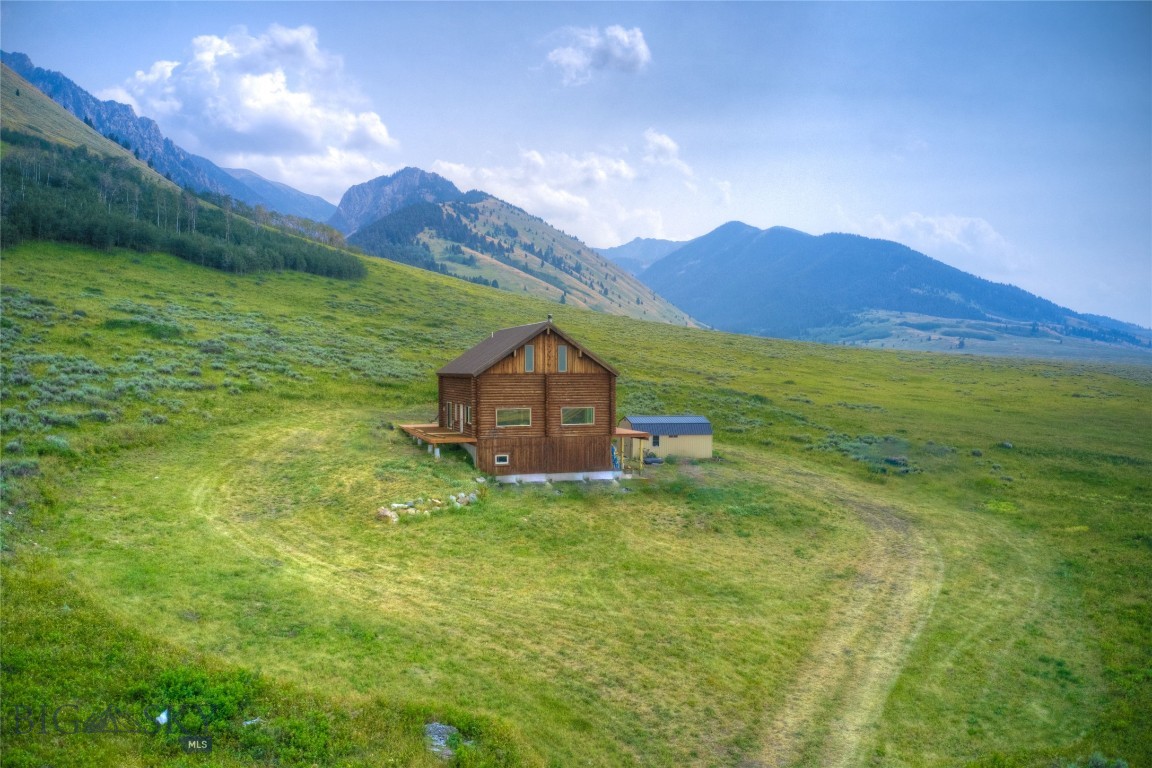 Sportsmans Paradise - Residential