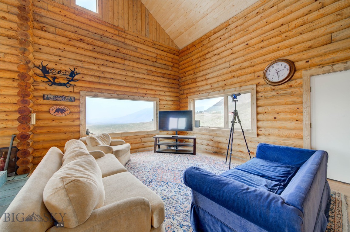 Sportsmans Paradise - Residential