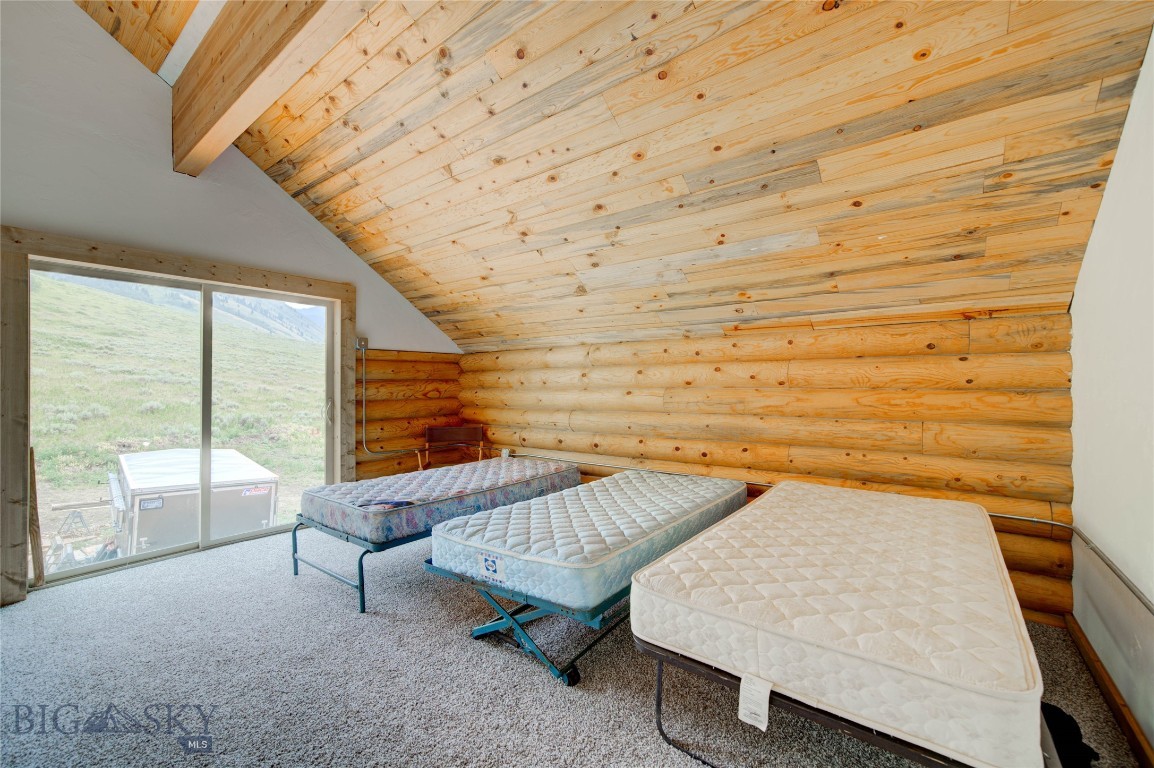 Sportsmans Paradise - Residential