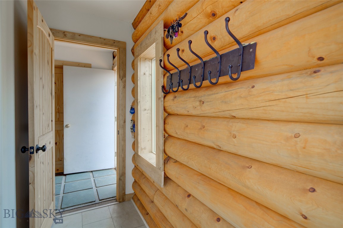 Sportsmans Paradise - Residential