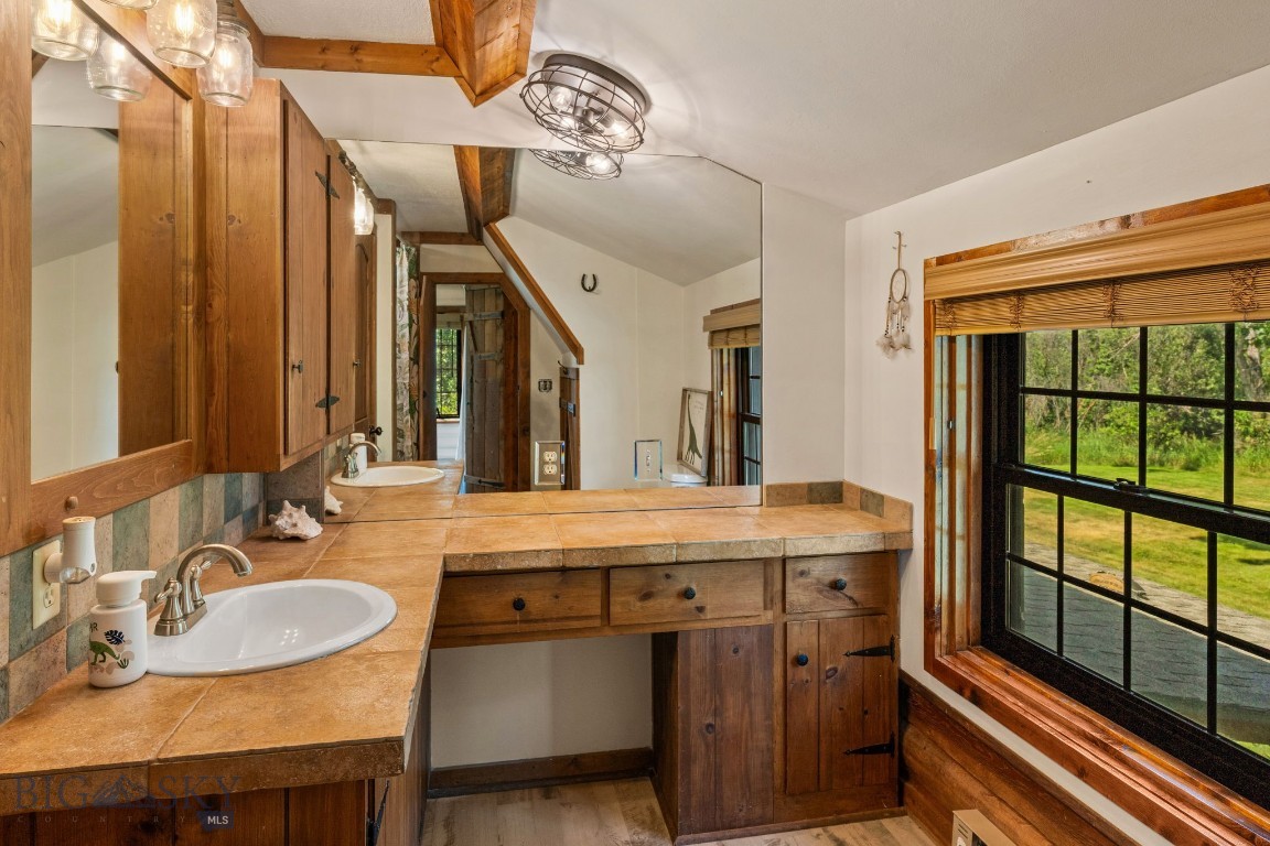 Middle Creek Meadows - Residential