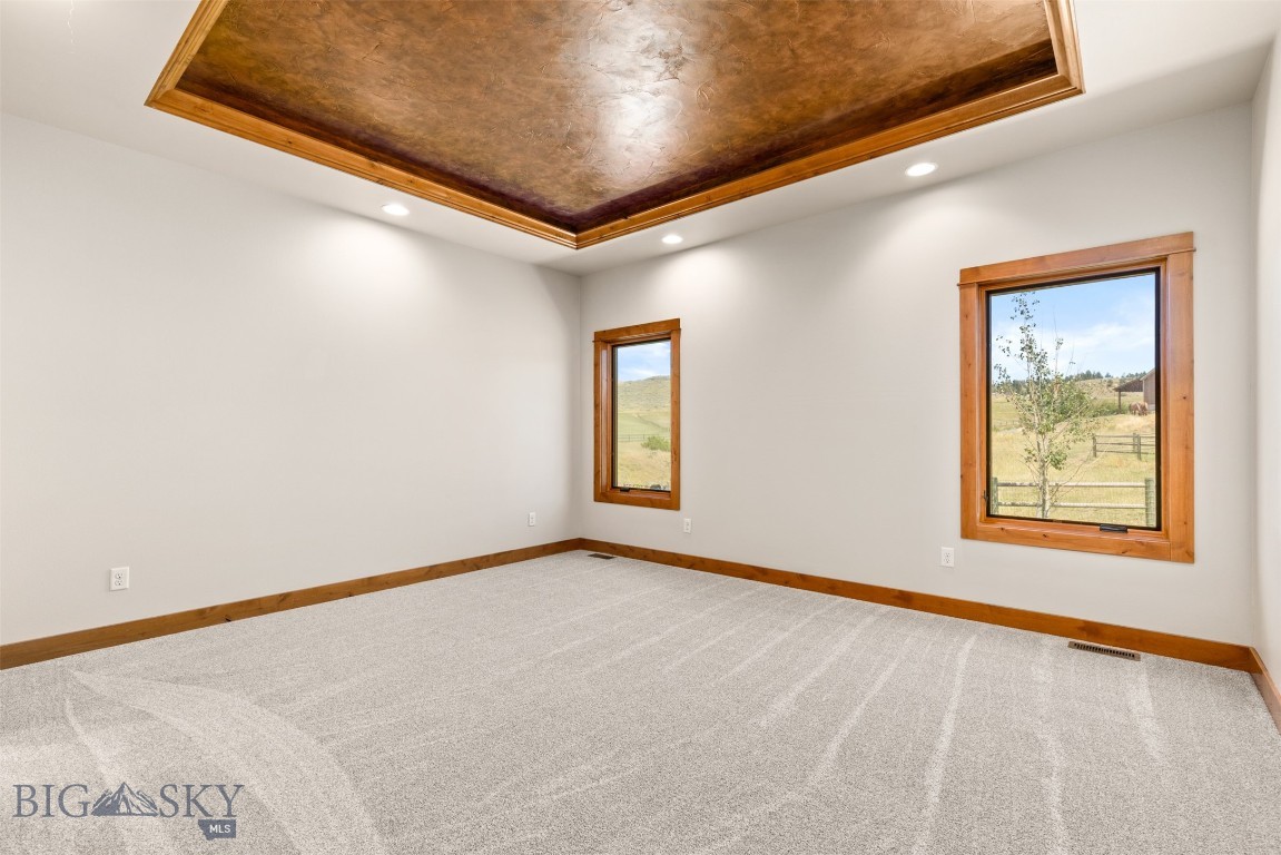 3877 High Trail Road