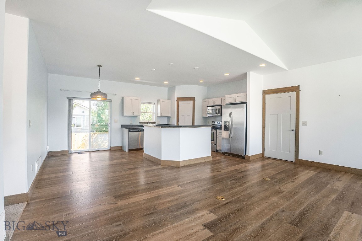 Falcon Hollow - Residential