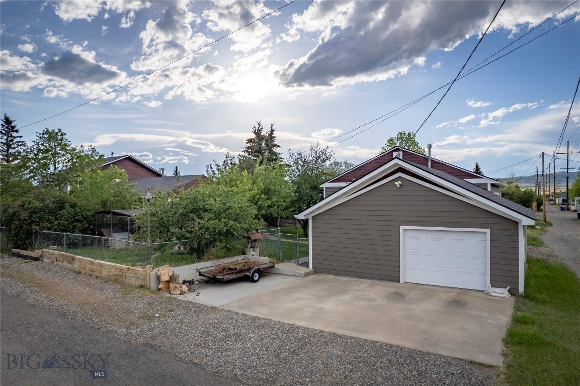 1020 W Gallatin Street