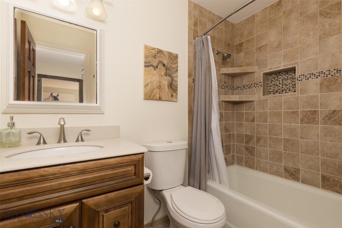 Big Sky Hidden Village Condo - Residential