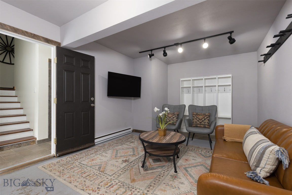 Big Sky Hidden Village Condo - Residential