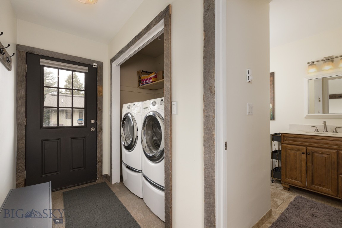Big Sky Hidden Village Condo - Residential