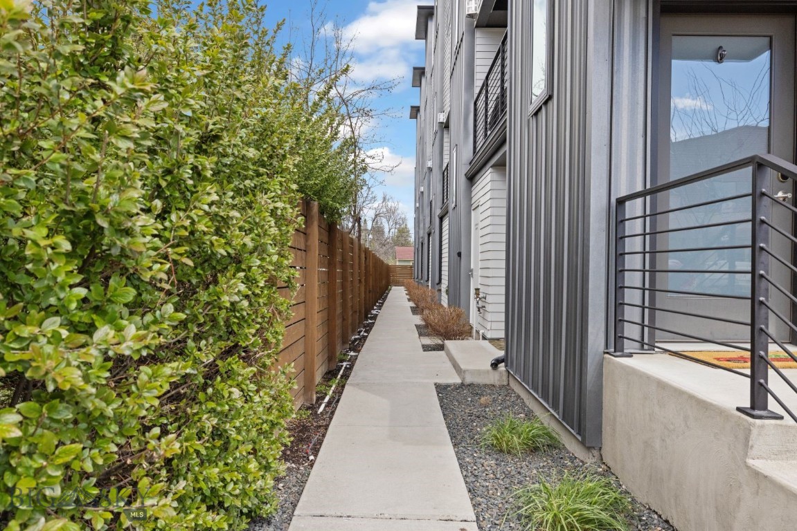 Bozeman, Montana 59715, United States, 3 Bedrooms Bedrooms, ,4 BathroomsBathrooms,Residential,Active,58051