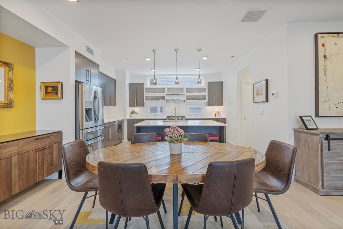 Bozeman, Montana 59715, United States, 3 Bedrooms Bedrooms, ,4 BathroomsBathrooms,Residential,Active,58051