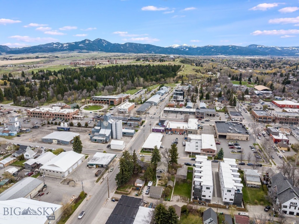 Bozeman, Montana 59715, United States, 3 Bedrooms Bedrooms, ,4 BathroomsBathrooms,Residential,Active,58051