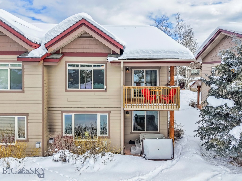 Tamarack Court Condo - Residential