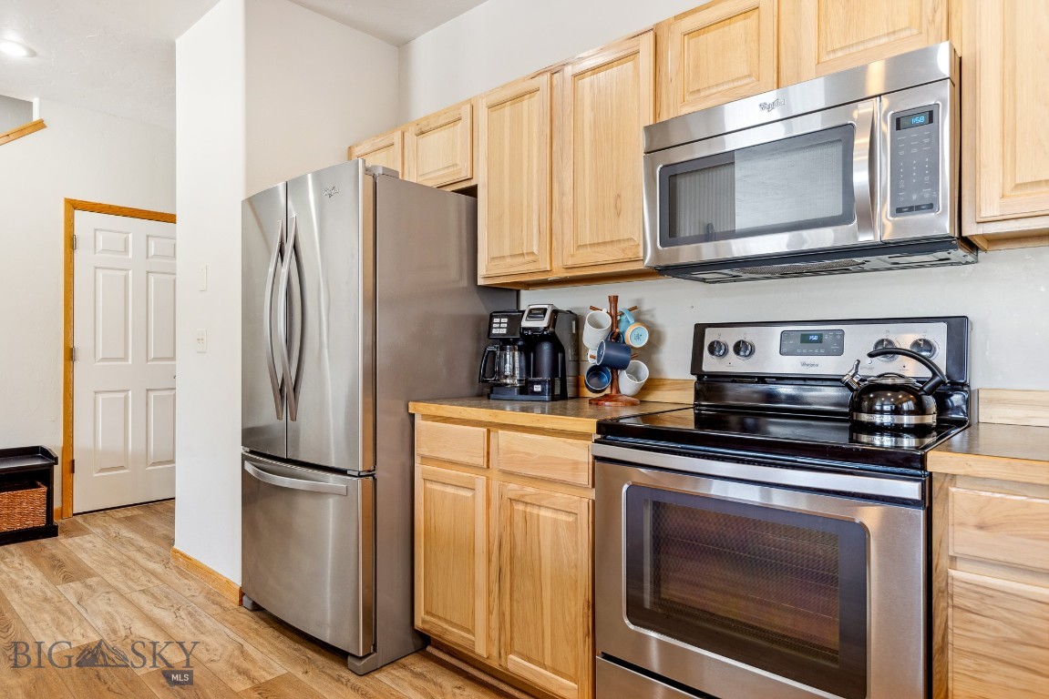 Tamarack Court Condo - Residential