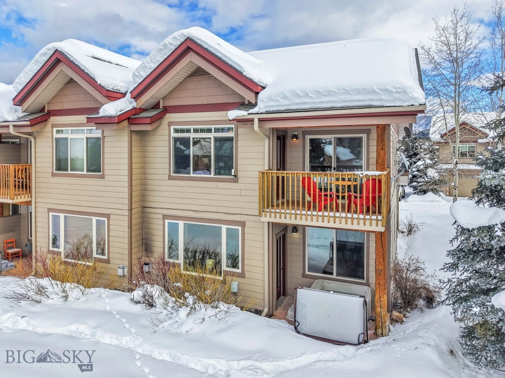 Tamarack Court Condo - Residential