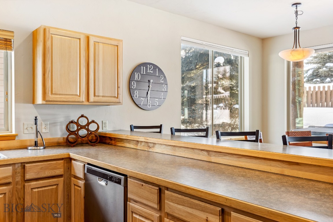 Tamarack Court Condo - Residential