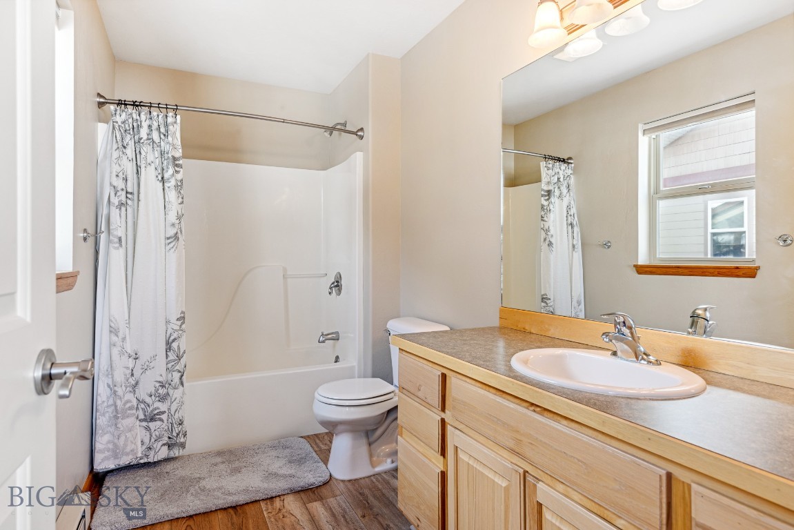 Tamarack Court Condo - Residential