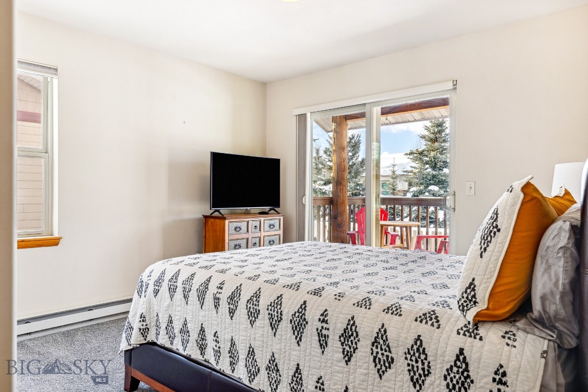 Tamarack Court Condo - Residential
