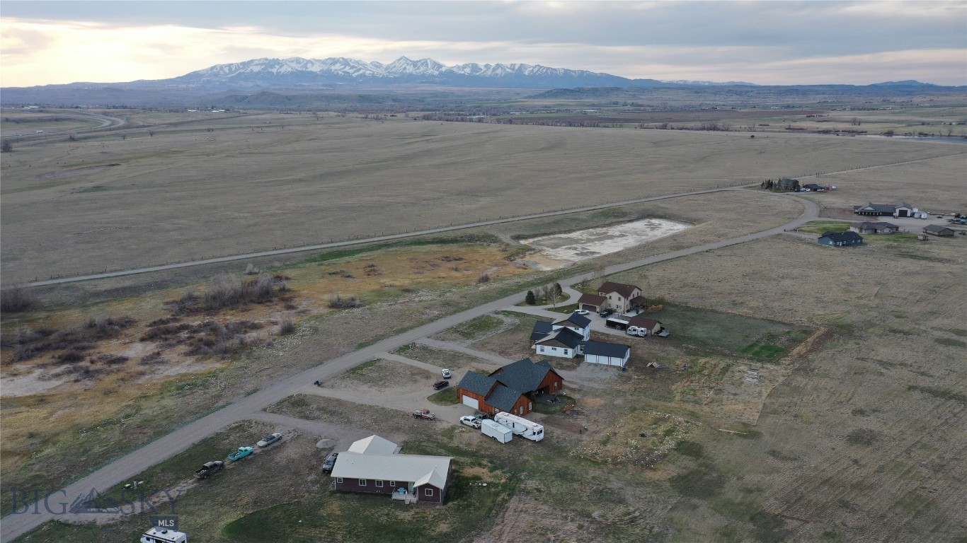 Yellowstone Meadows - Residential