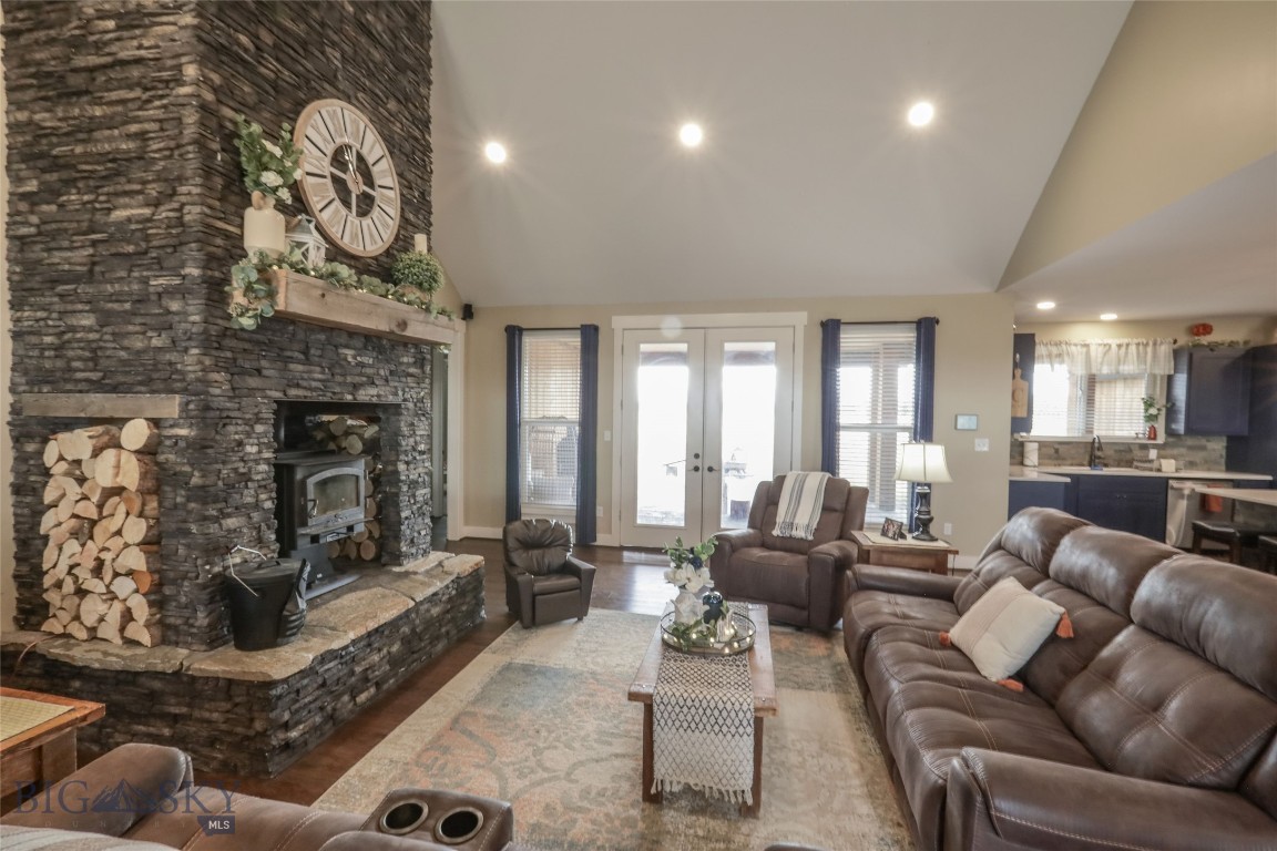 Yellowstone Meadows - Residential