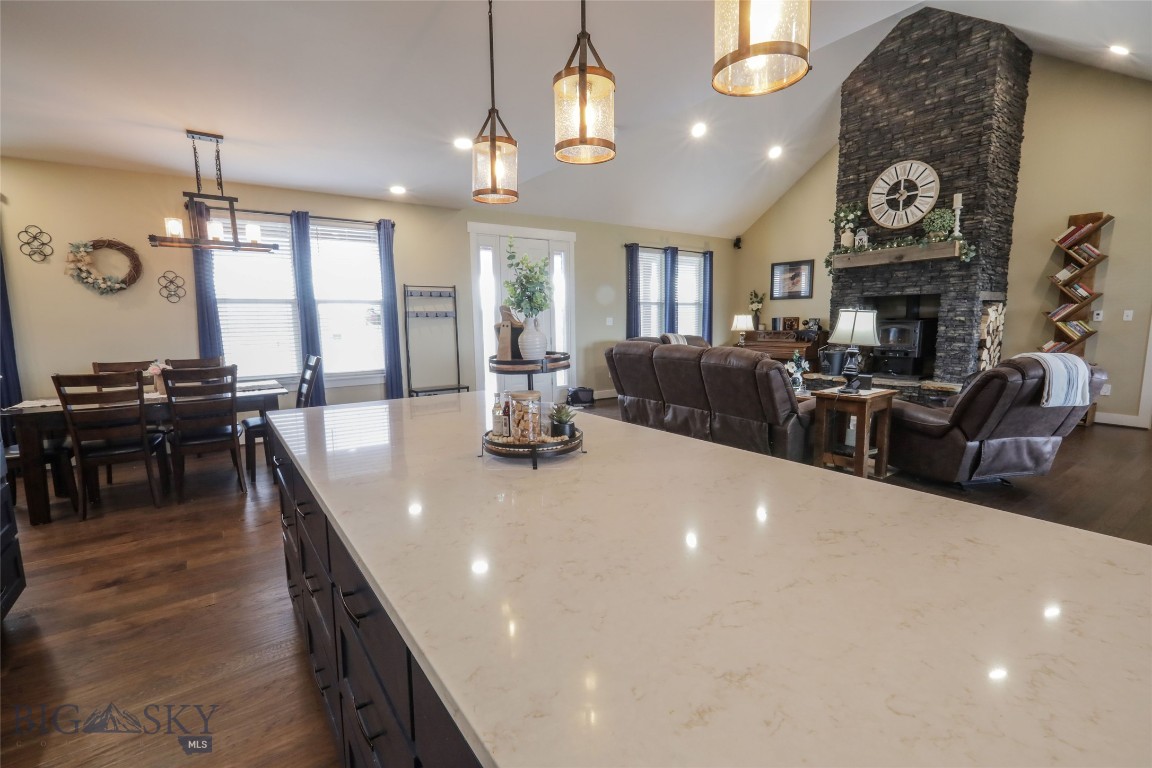Yellowstone Meadows - Residential