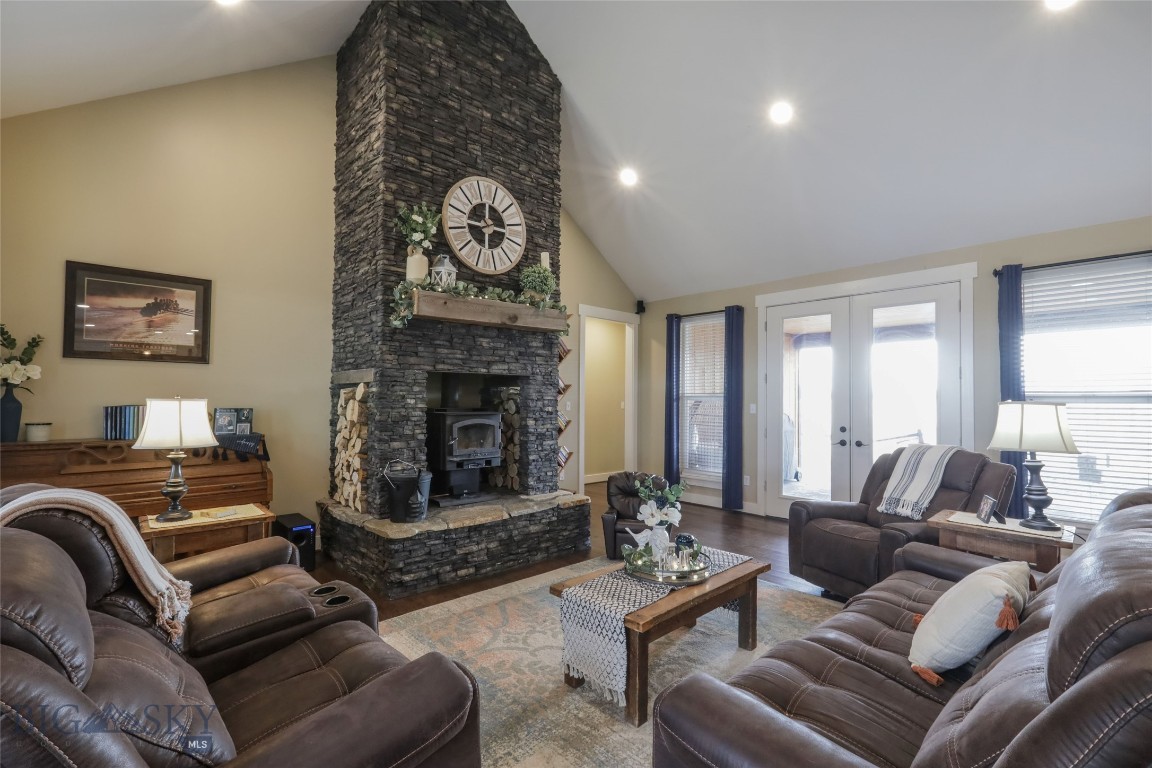 Yellowstone Meadows - Residential