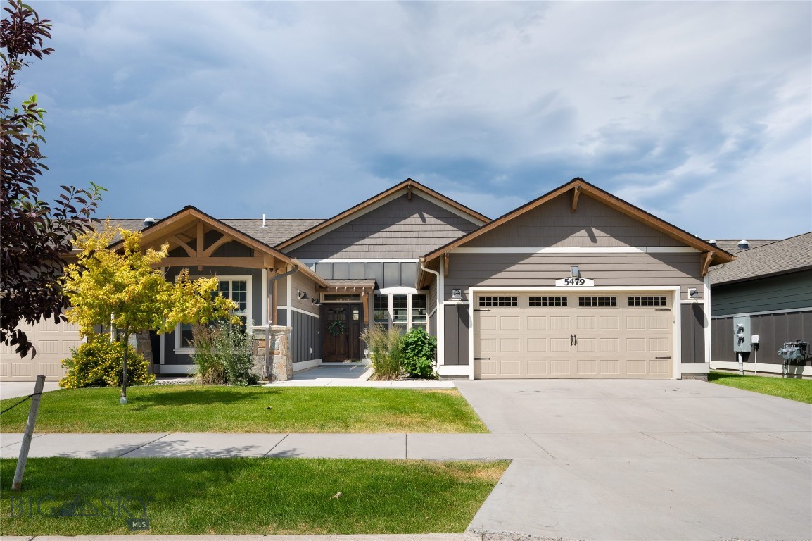 5479 Annie Street