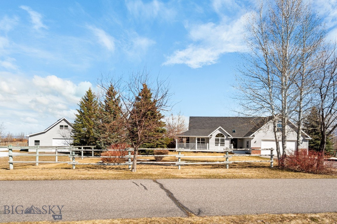 Bozeman, Montana 59718, United States, 3 Bedrooms Bedrooms, ,3 BathroomsBathrooms,Residential,Contingent,99866