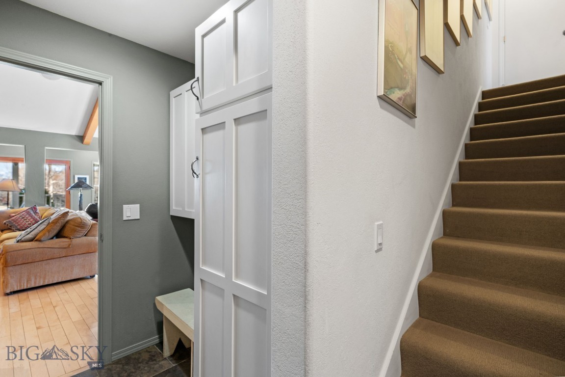 Bozeman, Montana 59718, United States, 3 Bedrooms Bedrooms, ,3 BathroomsBathrooms,Residential,Contingent,99866