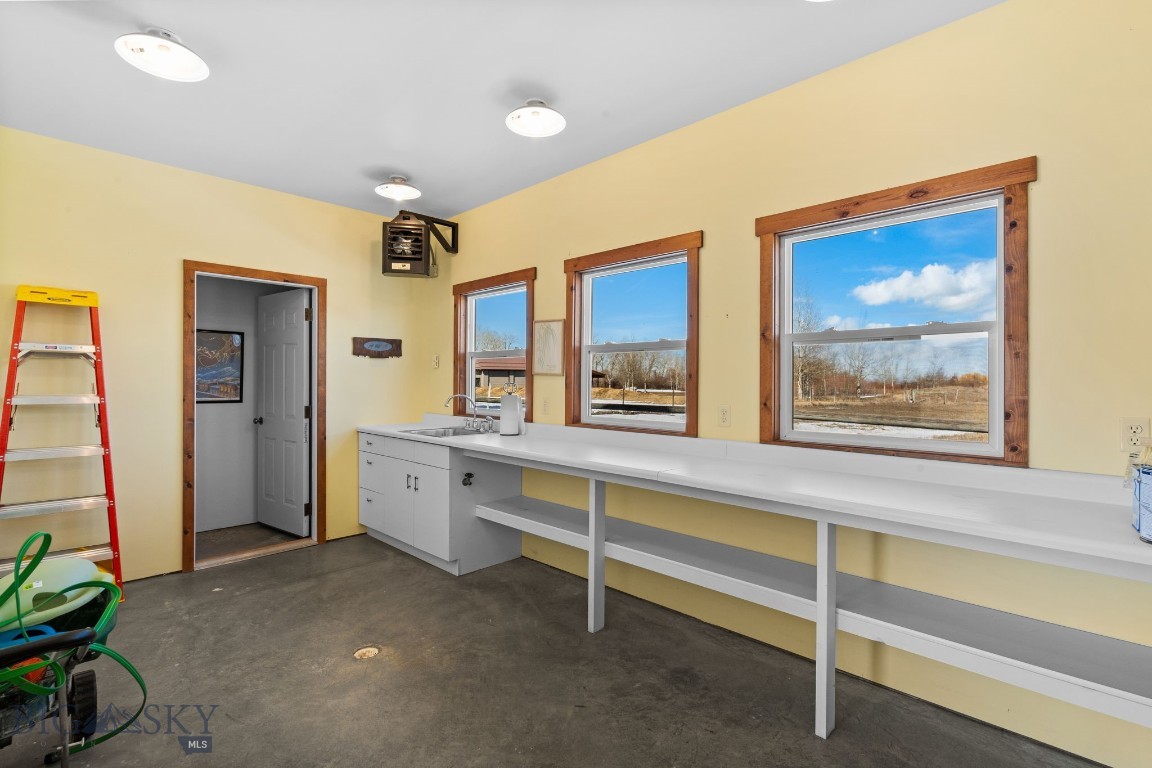 Bozeman, Montana 59718, United States, 3 Bedrooms Bedrooms, ,3 BathroomsBathrooms,Residential,Contingent,99866