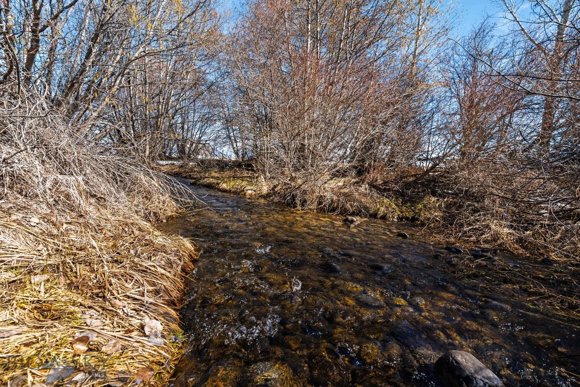 Bozeman, Montana 59718, United States, 3 Bedrooms Bedrooms, ,3 BathroomsBathrooms,Residential,Contingent,99866