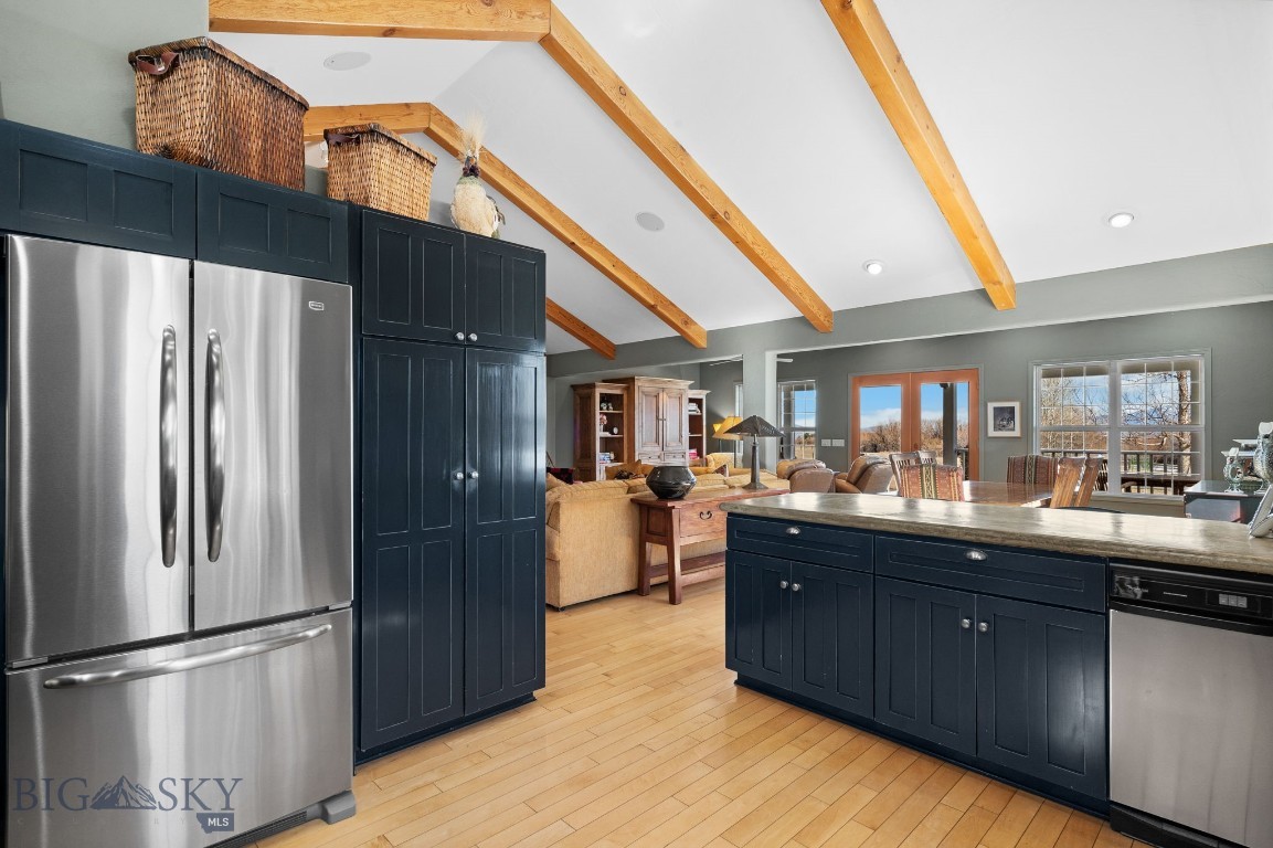 Bozeman, Montana 59718, United States, 3 Bedrooms Bedrooms, ,3 BathroomsBathrooms,Residential,Contingent,99866