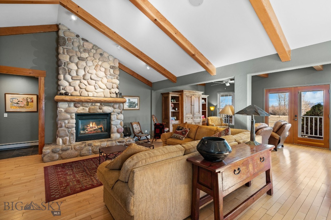 Bozeman, Montana 59718, United States, 3 Bedrooms Bedrooms, ,3 BathroomsBathrooms,Residential,Contingent,99866