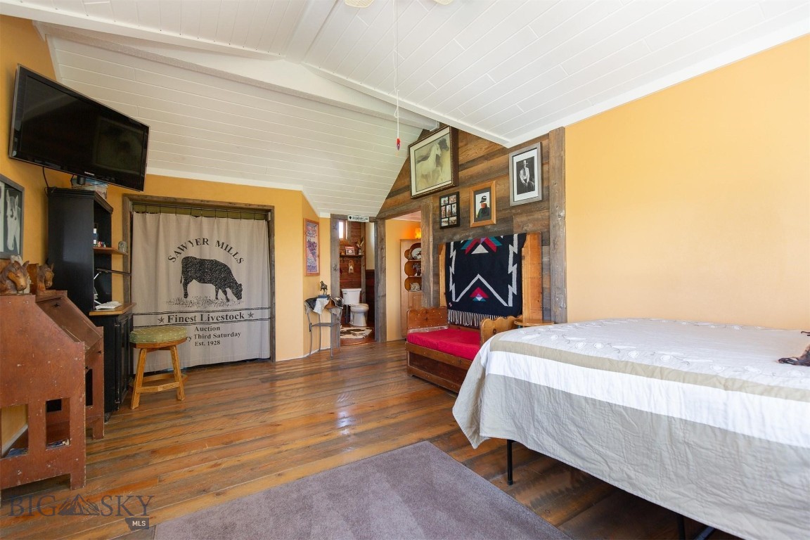 Shining Mountain West - Residential