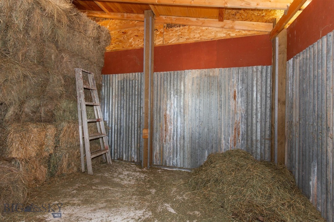 Shining Mountain West - Residential