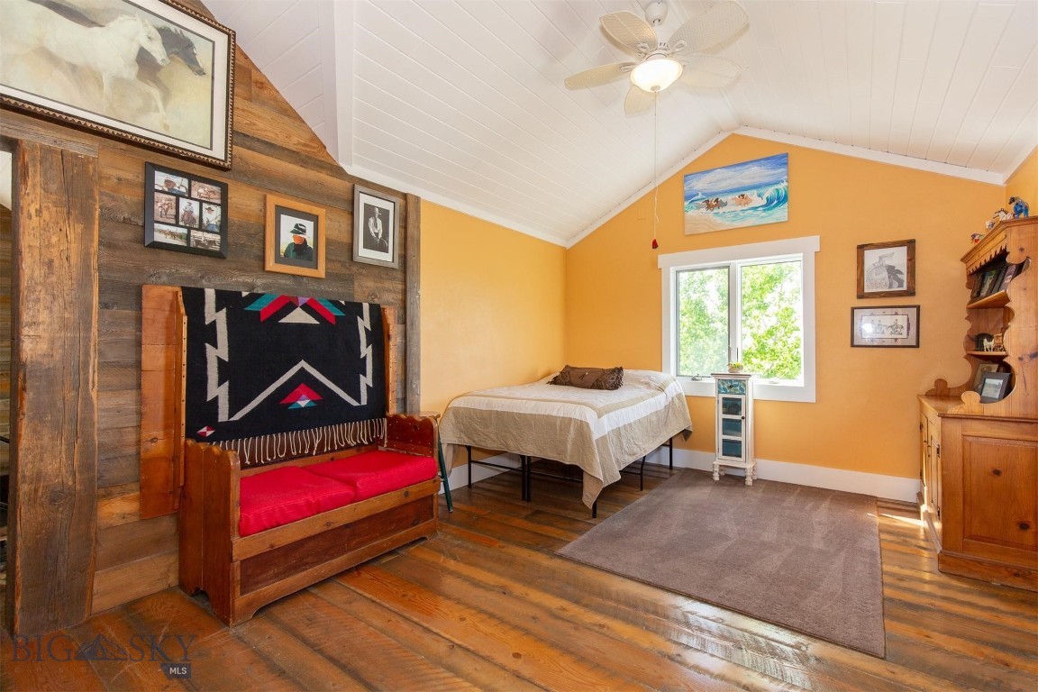 Shining Mountain West - Residential