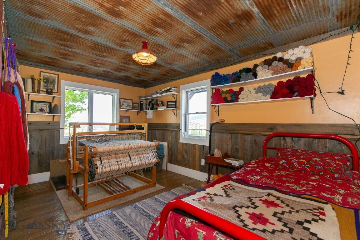 Shining Mountain West - Residential