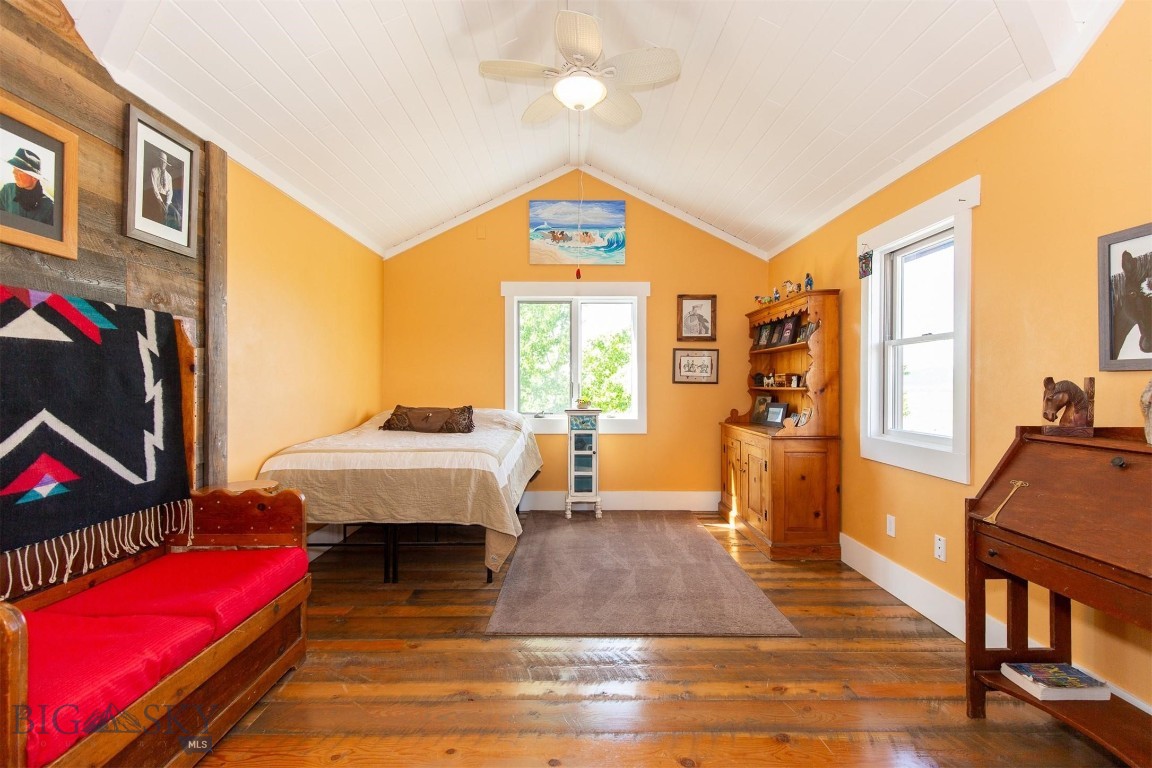 Shining Mountain West - Residential