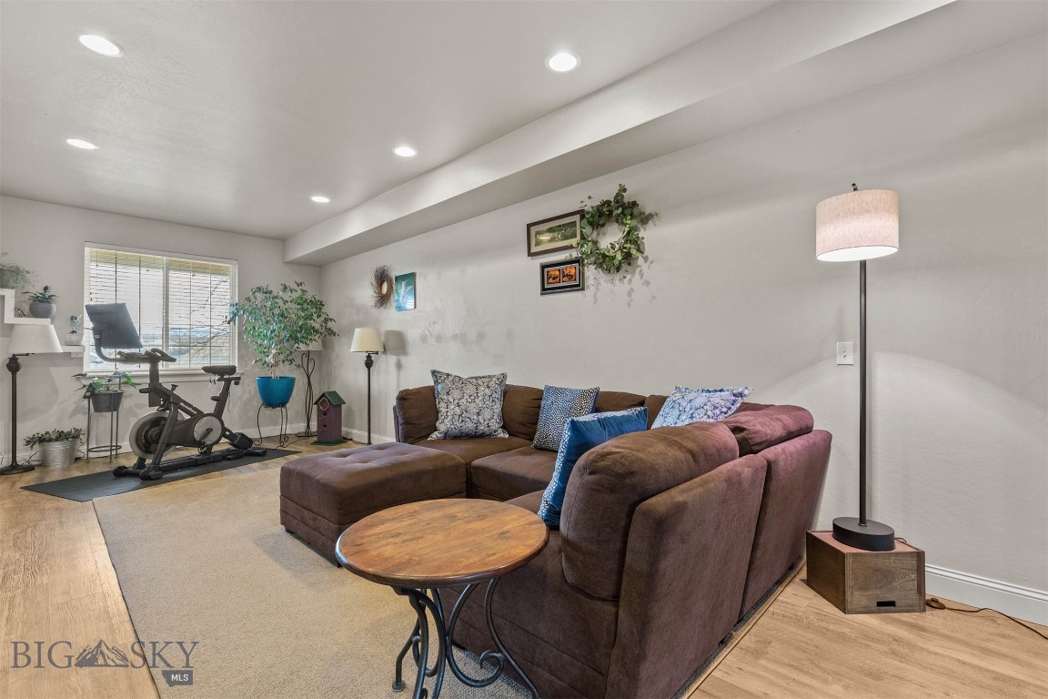 Valley West - Residential
