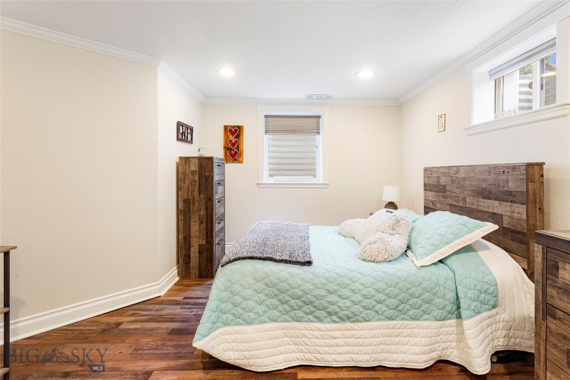 Butte, Montana 59701, United States, 6 Bedrooms Bedrooms, ,3 BathroomsBathrooms,Residential,Contingent,112511