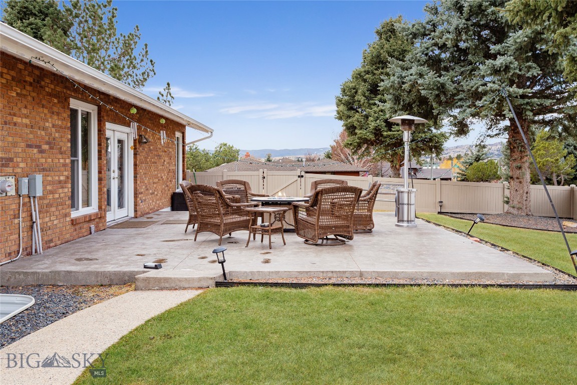 Butte, Montana 59701, United States, 6 Bedrooms Bedrooms, ,3 BathroomsBathrooms,Residential,Contingent,112511